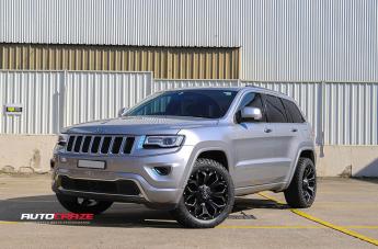 JEEP-GRAND-CHEROKEE-ASSAULT-GLOSS-BLACK-MILLED-ACCENTS